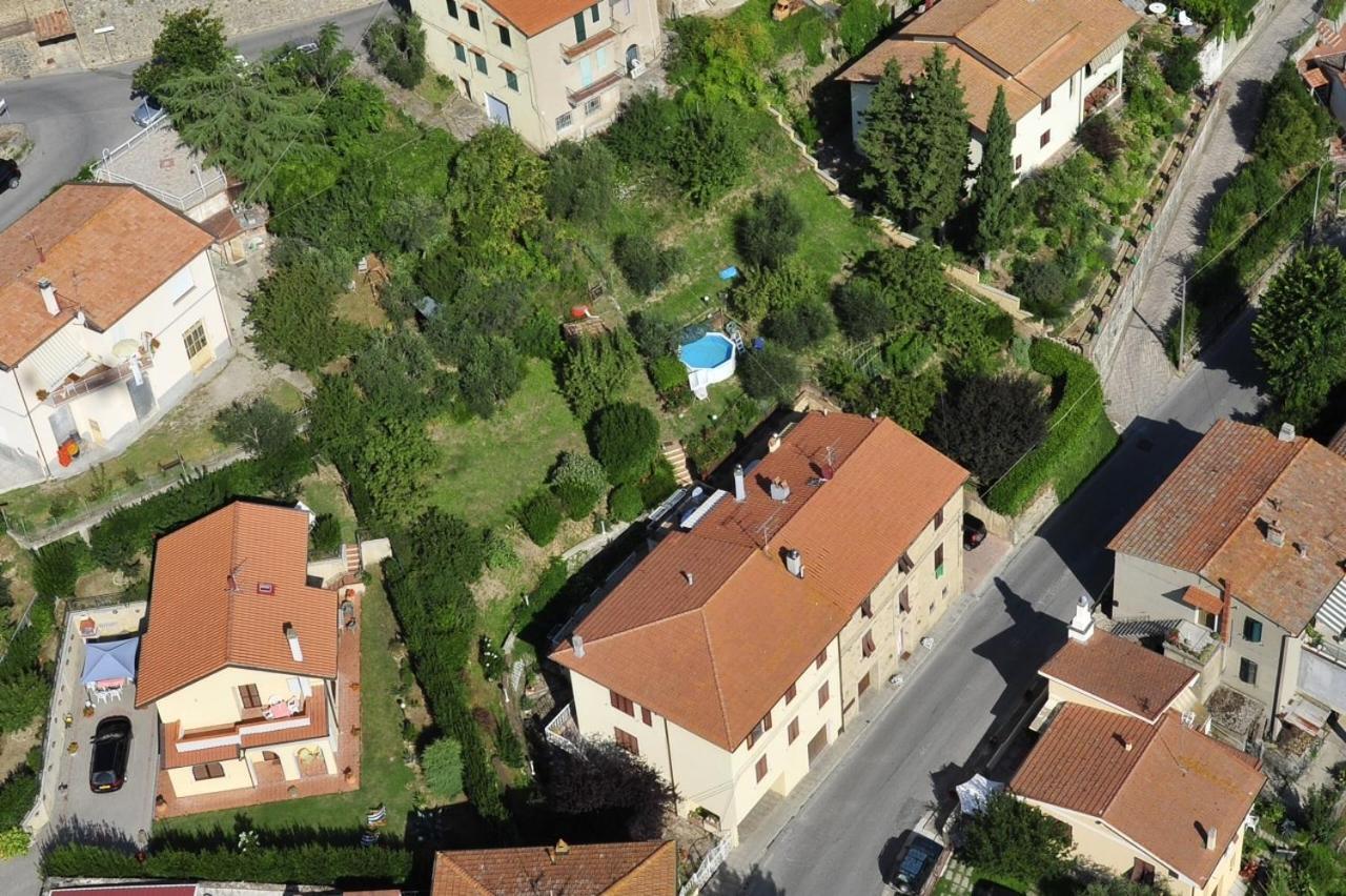 Casa Ricciardi Apartment Chianni Phòng bức ảnh